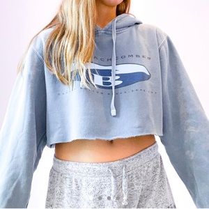 Wellfleet Beachcomber Hoodie Cropped